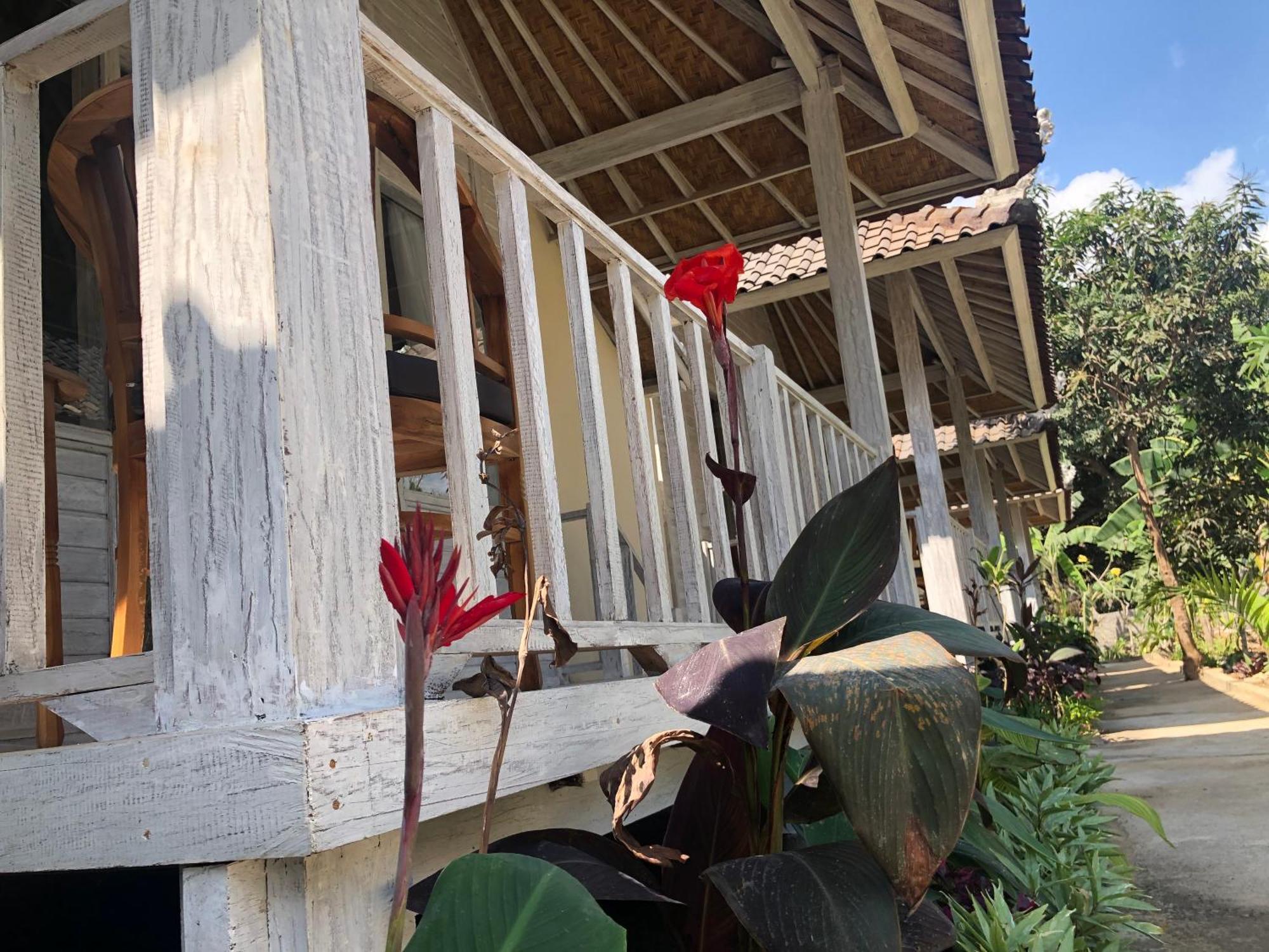 The Lucky Cottage Lembongan Exterior photo